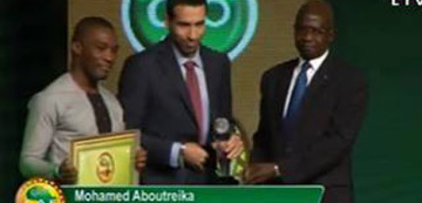 أبو تريكة يفوز بلقب أفضل لاعب داخل القارة الافريقية في 2013