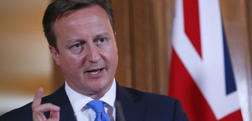 كاميرون: بريطانيا ستستقبل آلاف اللاجئين السوريين