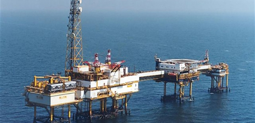 “البترول”: توقيع اتفاقات للتنقيب عن النفط والغاز بقيمة 187 مليون دولار