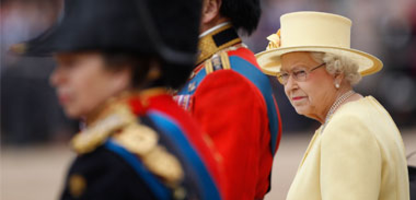 إليزابيث بصدد تحطيم رقم قياسي لتصبح أطول ملوك بريطانيا جلوسا على العرش