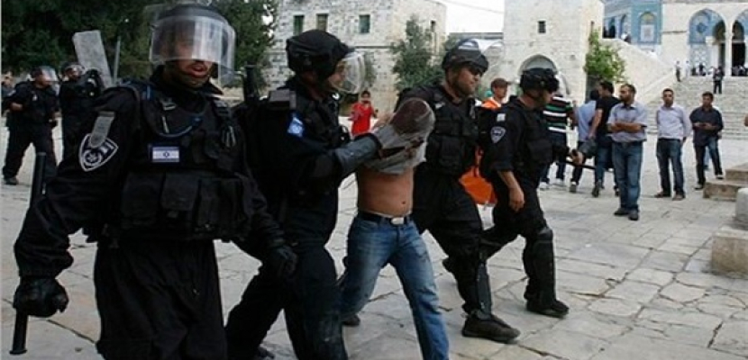 حملة مداهمات من قوات الاحتلال لمنازل الفلسطينيين في القدس والخليل وقلقيلية