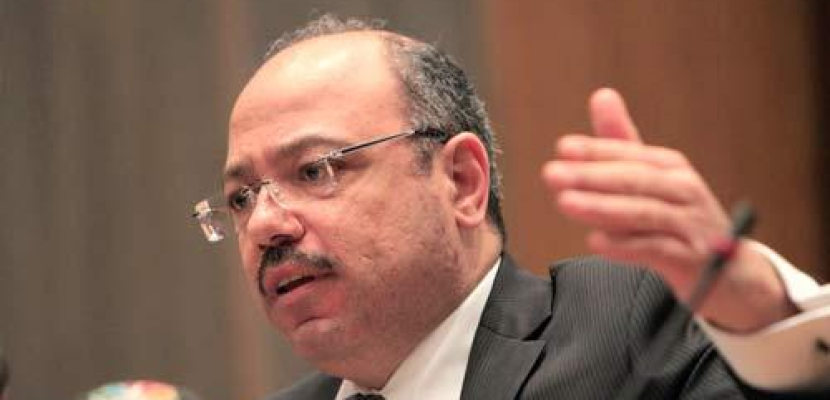 البنك الإسلامي يبحث طلب قرض مصري لتمويل الربط الكهربائي بين مصر والسعودية