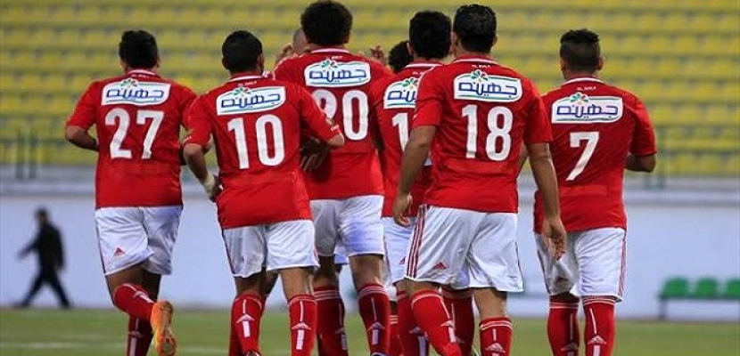 الأهلي يتصدر الدوري بفوزه على المقاولون العرب 3-1