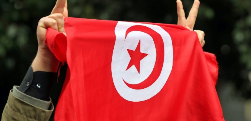 أحزاب ومرشحون تونسيون يبحثون التوافق على دعم مرشح واحد للانتخابات الرئاسية