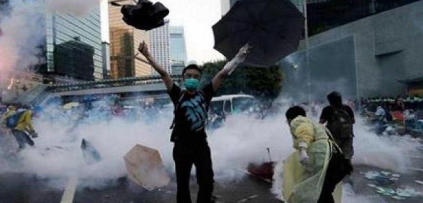 مواجهات بين الأمن ومحتجين في هونج كونج