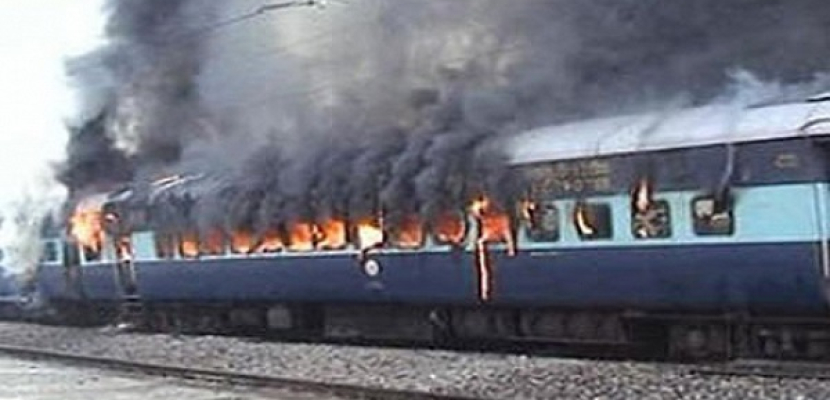 السيطرة على حريق قطار المنوفية دون حدوث إصابات