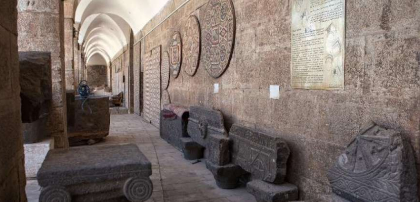 الشرطة الإيطالية تصادر قطعا فنية أثرية مسروقة ومتحفا خاصا