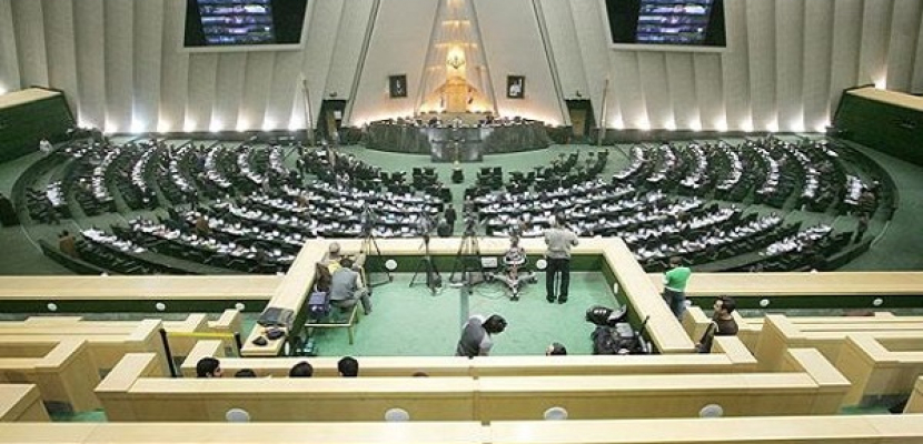 البرلمان الإيراني يجدد دعم بلاده لإيجاد حل سياسي للنزاع في سوريا
