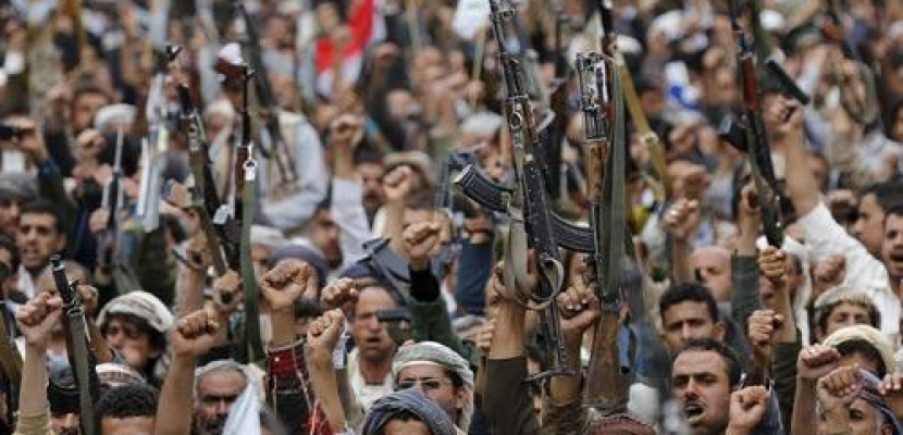 الحوثيون يسيطرون علي القصر الرئاسي بعدن