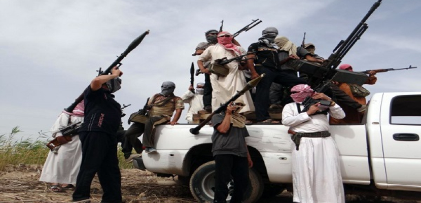 العبادي يأمر بضم مقاتلي العشائر للعمليات العسكرية ضد داعش في الأنبار