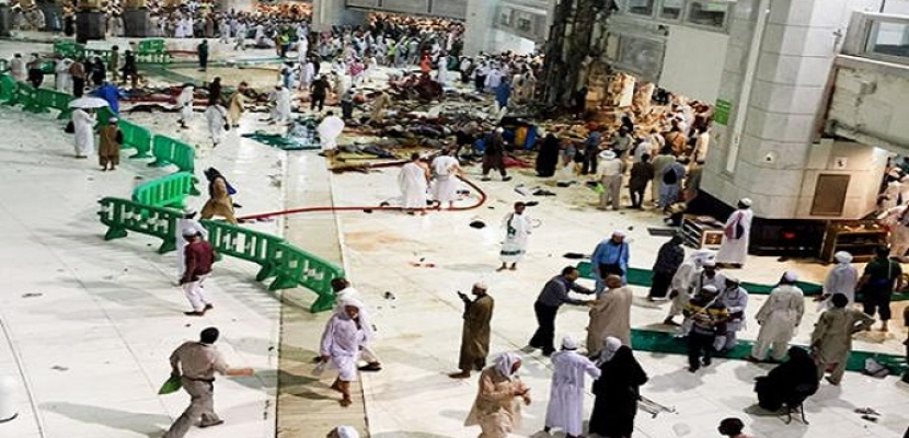 عكاظ السعودية: حفظ الاتهام بحق 42 متهما في حادث سقوط رافعة الحرم