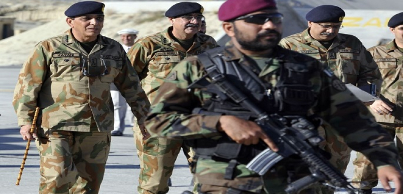 الجيش الباكستاني يتهم الهند بمهاجمة المدنيين بإقليم كشمير