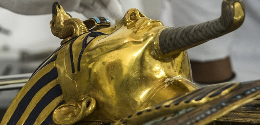 قناع توت عنخ آمون الذهبى يعود للمتحف المصرى الاربعاء المقبل