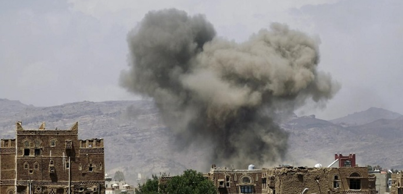 القوات اليمنية تسيطر على 4 مواقع استراتيجية جديدة بالحديدة