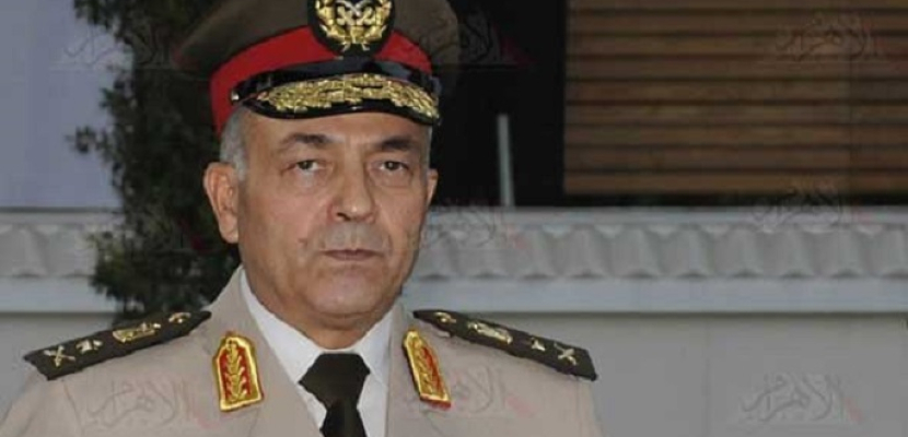 رئيس الأركان يعود للقاهرة بعد زيارة رسمية لإسبانيا