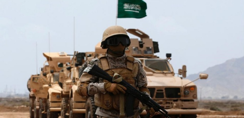 مقتل جندي سعودي بصاروخ انطلق من اليمن قبل ساعات من وقف إطلاق النار