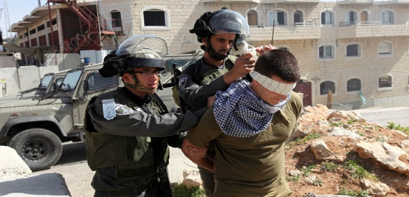 قوات الاحتلال الإسرائيلي تعتقل 9 فلسطينيين في رام الله وبيت لحم والخليل
