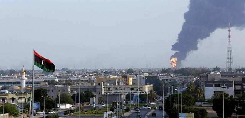 سلاح الجو الليبي يدمر رتلا عسكريا وآليات لجماعات إرهابية ببنغازي