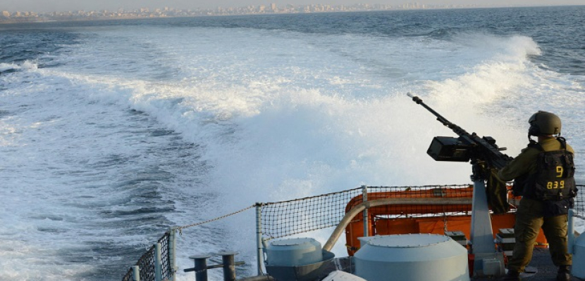 بحرية الاحتلال تستهدف صيادي شمال غزة