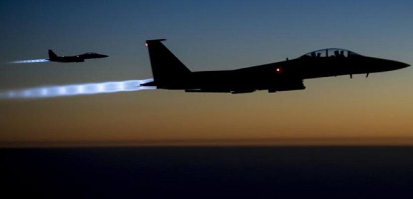 الطيران الروسي ينفذ نحو 150 غارة يوميا على مواقع داعش في “الميادين” السورية