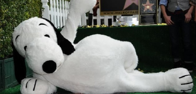 الكلب “سنوبي” ينضم لممشى المشاهير بهوليوود
