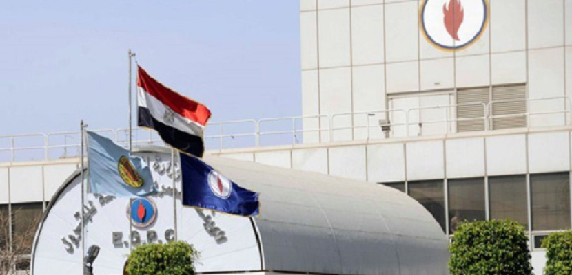 مصر تطرح مزايدة عالمية للتنقيب عن البترول في 11 منطقة