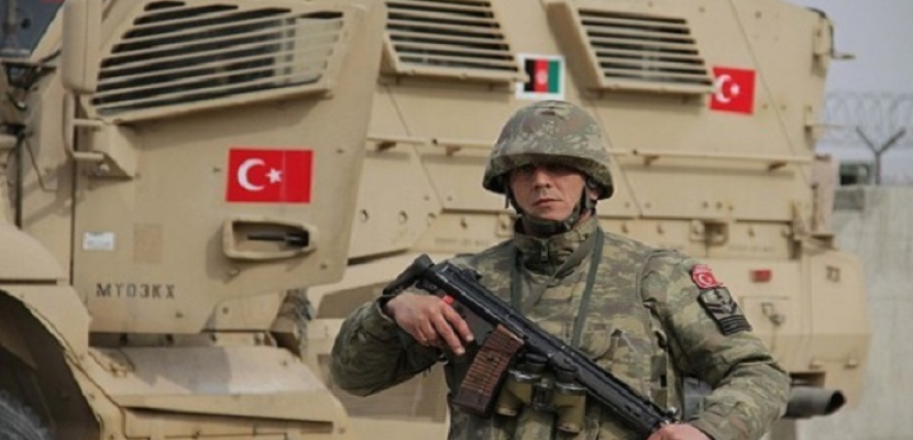 تركيا تعتقل 23 شخصا يشتبه بأنهم جهاديون و21 طفلا على الحدود السورية