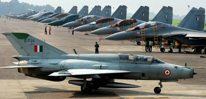 ارتفاع عدد ضحايا هجوم مسلح على قاعدة للقوات الجوية الهندية إلى 6 أشخاص
