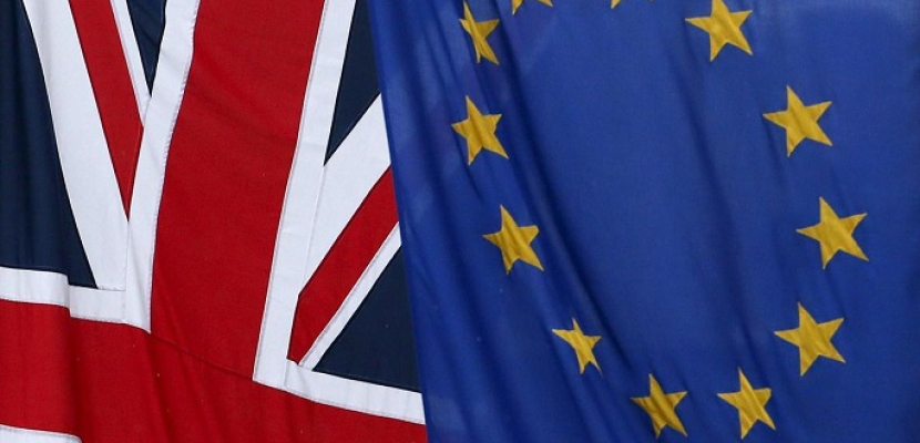 صحيفة التايمز: 42 % يؤيدون بقاء بريطانيا في الاتحاد الأوروبي