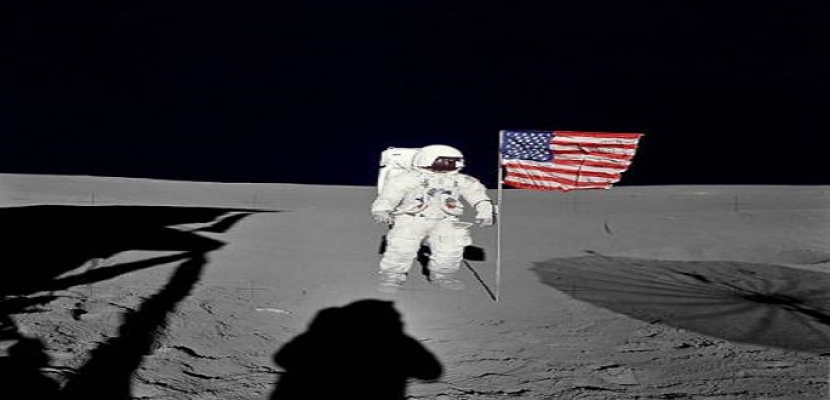 وفاة رجل الفضاء الأمريكي إدجار ميتشيل عن عمر يناهز 85 عام