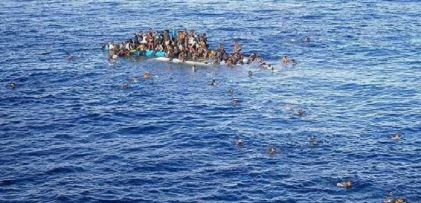 إيطاليا تنتشل أربع جثث وتنقذ 700 مهاجر قبالة السواحل الليبية