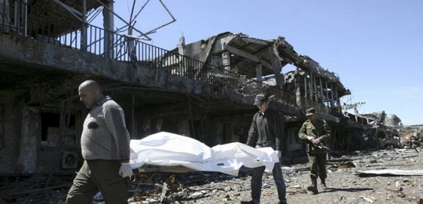 مقتل وإصابة 4 أشخاص في انفجار مدرعة عسكرية بشرق أوكرانيا