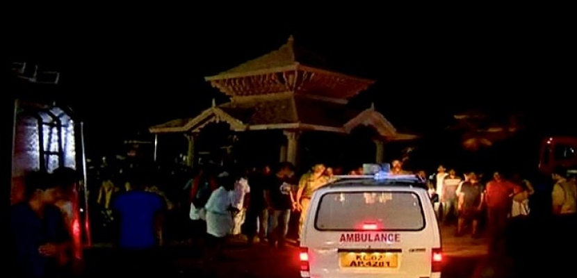 مقتل 100 على الأقل في حريق معبد بالهند