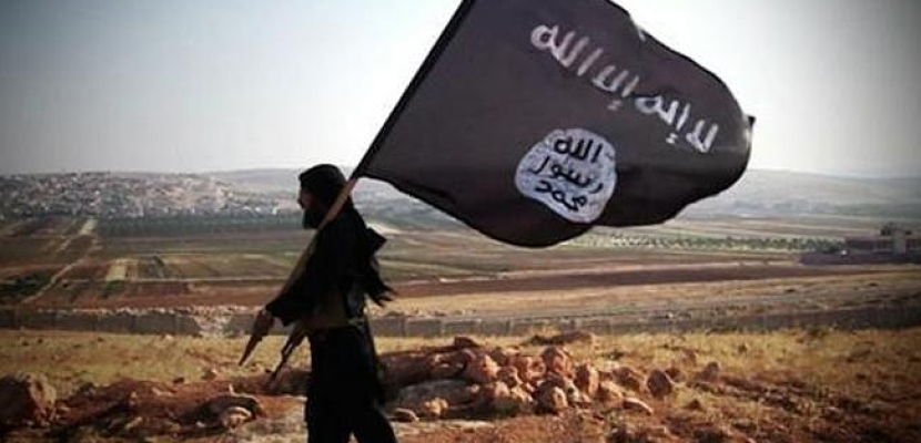 نيويورك تايمز: “داعش” ما زال قادرا على زرع الفوضى رغم إضعافه عسكريا