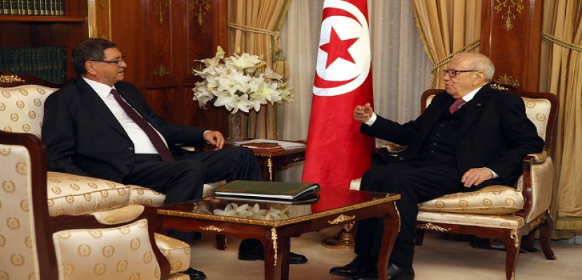 ​الرئيس التونسي يبحث مع الصيد مقترح تشكيل حكومة وطنية