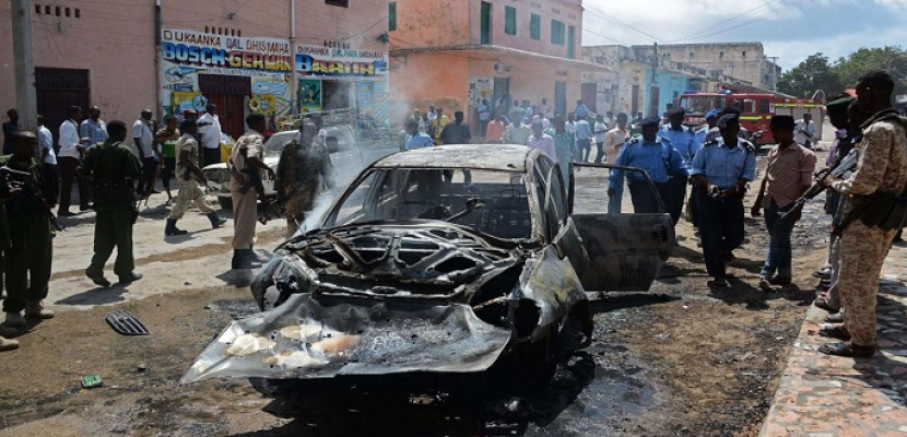 مقتل 18 مدنياً بانفجار قنبلة قرب العاصمة الصومالية مقديشيو