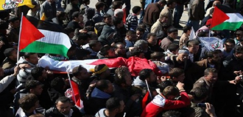 استشهاد شاب فلسطيني متأثرا بجروحه خلال مسيرة العودة بقطاع غزة