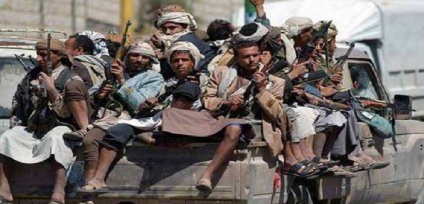الحوثيون يحتجزون 10 شاحنات مساعدات للمتضريين في تعز جنوبي اليمن