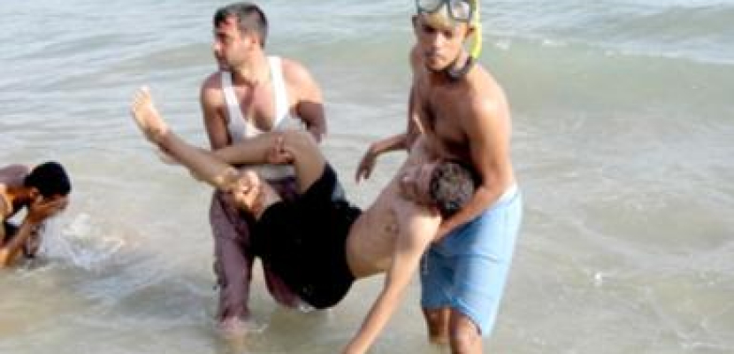 غرق شخصين بشاطئ الهانوفيل غرب الإسكندرية 