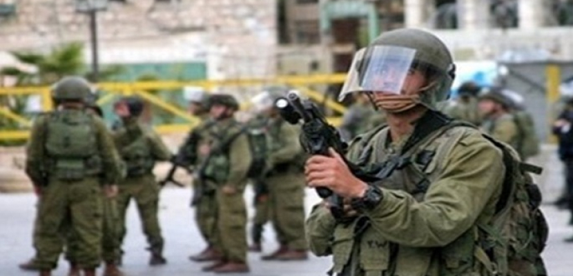 إصابة عدد من العمال الفلسطينيين جراء اعتداءات لقوات الاحتلال عند حاجز شمال بيت لحم