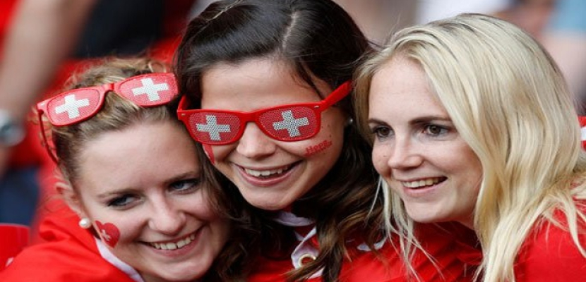 تقرير: سويسرا أفضل دولة تعيش فيها الفتيات