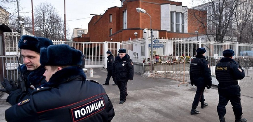الشرطة الروسية تفتش مقر زعيم المعارضة نافالني في سان بطرسبرج