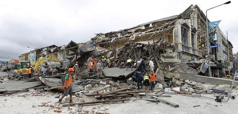 نيوزيلندا تخلي بلدة متضررة من الزلزال