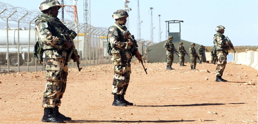 الجيش الجزائري يدمر 3 مخابئ للإرهابيين شمالي البلاد