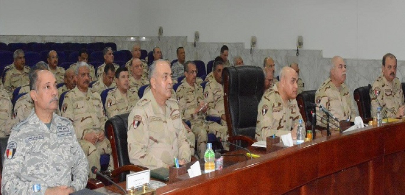 وزير الدفاع : الجيش يمضى بخطى ثابتة لتنفيذ استراتيجيته الطموحة لحماية مصر والمنطقة