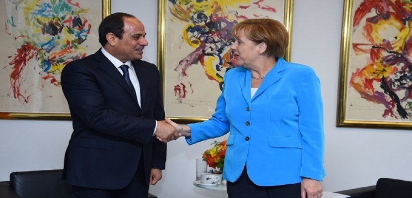 الرئاسة ترحب بزيارة ميركل المرتقبة لمصر وتؤكد الحرص على توسيع التعاون المشترك