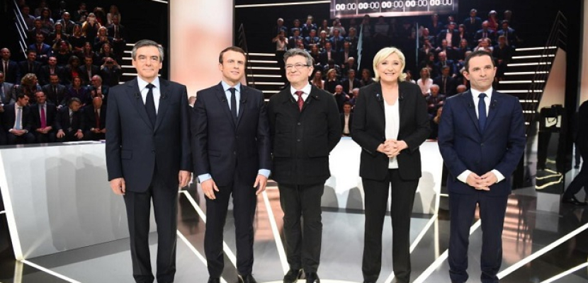 السباق على رئاسة فرنسا يزداد احتداما مع اقتراب الانتخابات