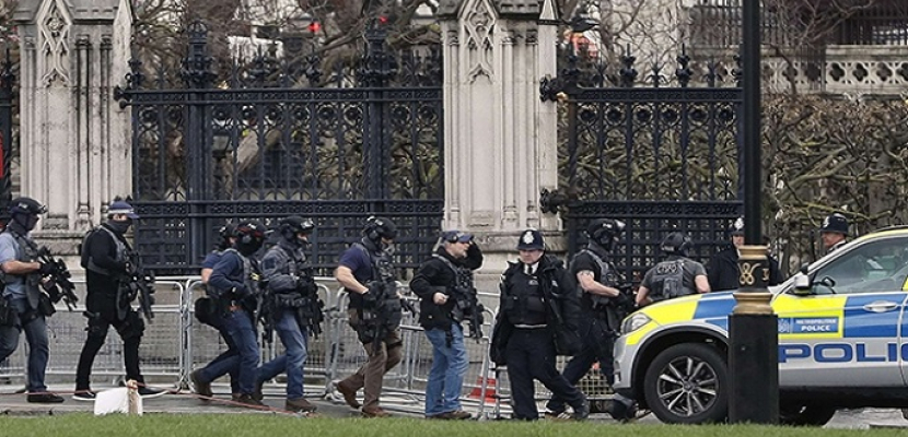 بريطانيا تعتقل اثنين آخرين فيما يتصل بالهجوم عند البرلمان