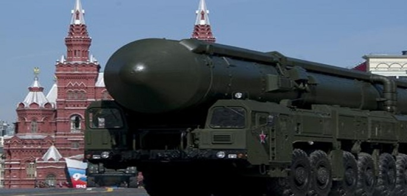 جيش كوريا الشمالية: جاهزون لقصف حاملة الطائرات الأمريكية “كارل وينسون”