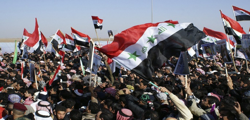 إصابات بين المتظاهرين وقوات الأمن العراقية بساحة التحرير وسط بغداد